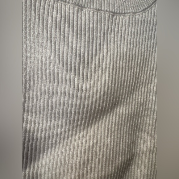 White Ribbed Tank Top - Picture 2 of 4
